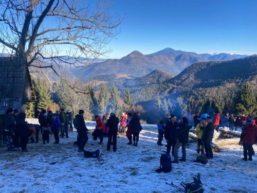 9ab4fefe-589a-4873-87fc-6ed97397a101