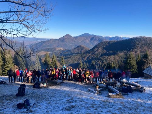 cbcd651c-d32d-43e4-b09e-8f0de1d38b9d